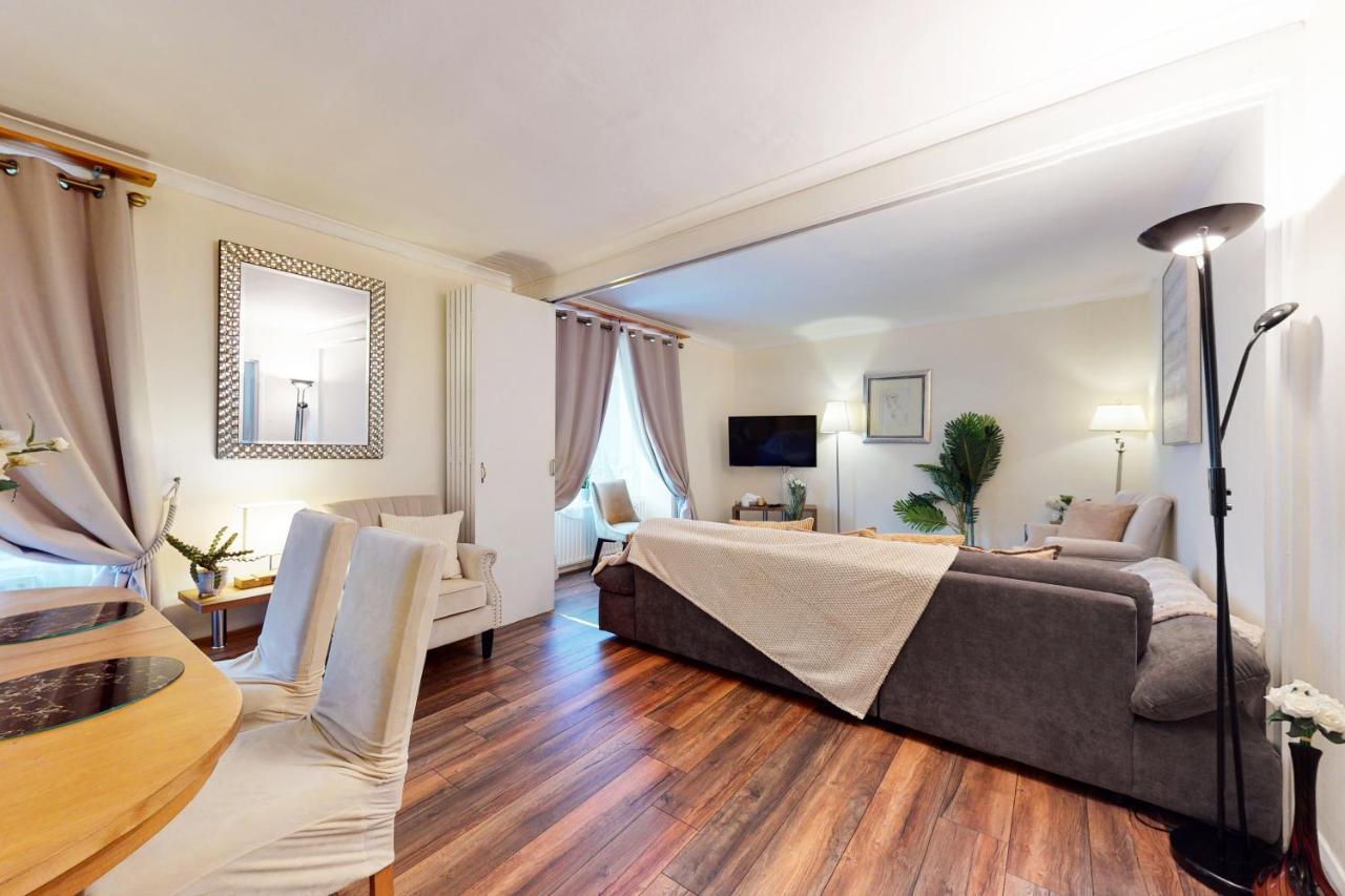 Park Lane Apartments/Shaw House Лондон Экстерьер фото